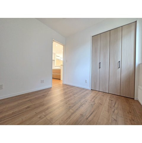 【くらしを変える平屋ご提案します！】昭和4丁目新築の洋室