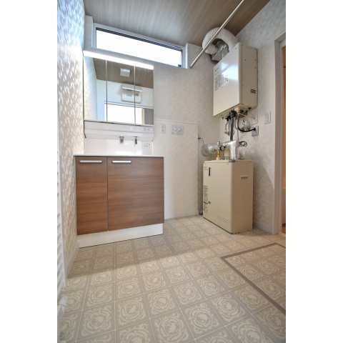 【くらしを変える平屋ご提案します！】昭和4丁目新築の独立洗面台