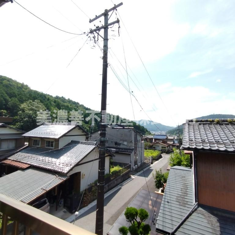 ６５３７５　岐阜市粟野西中古戸建の展望