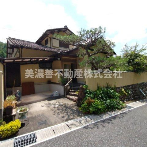 ６５３７５　岐阜市粟野西中古戸建の外観