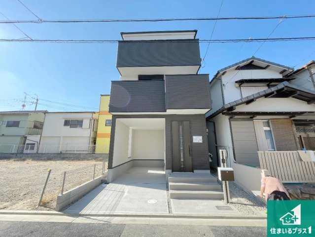 高槻市明野町　第5期　新築一戸建ての外観|お客様に長く安心して住んでいだだける事にこだわった家づくり！住んでからのアフターサービスにもしっかりと取り組んでいます！