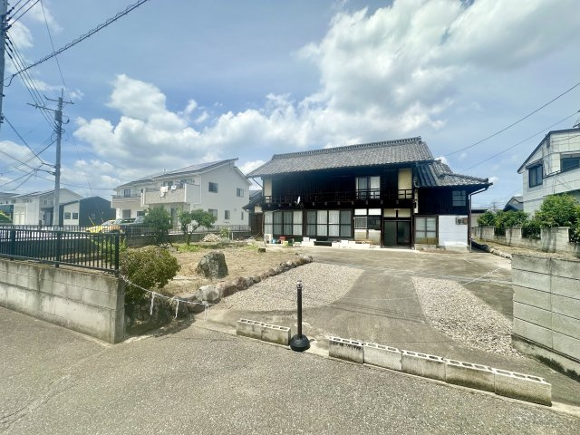 【中古戸建】前橋市上新田町の外観|■現地写真
現地を見学する際はご気軽にお問い合わせください♪
「027-386-8693」