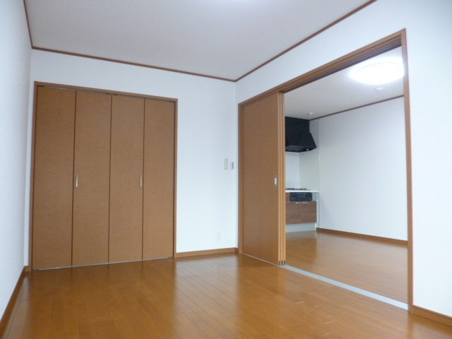 【洋室】 | アスピリア萬寿舎