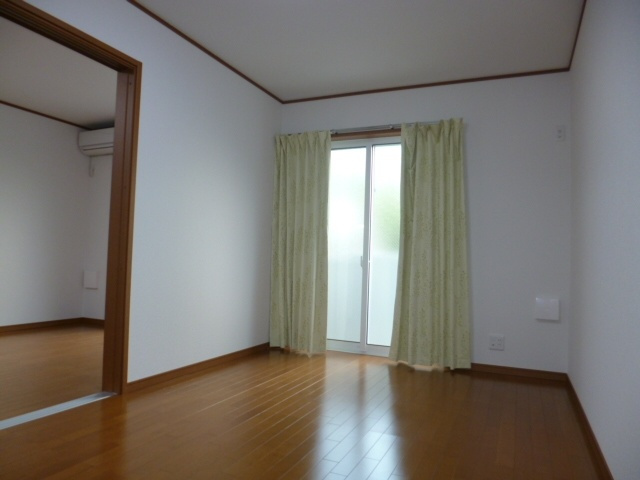 【洋室】 | アスピリア萬寿舎