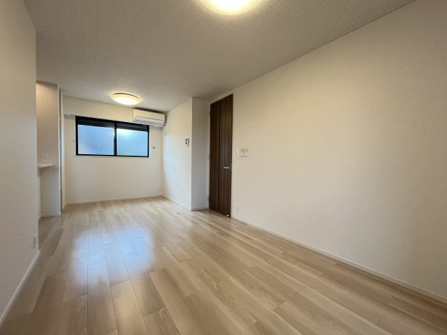 リルの居間・リビング