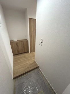 【玄関】 | ハイラーク上大岡 | 玄関