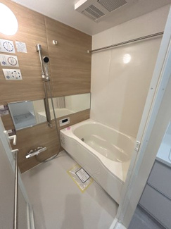 【浴室】 | ハイラーク上大岡 | ユニットバス（追い焚き・換気乾燥機付き）
