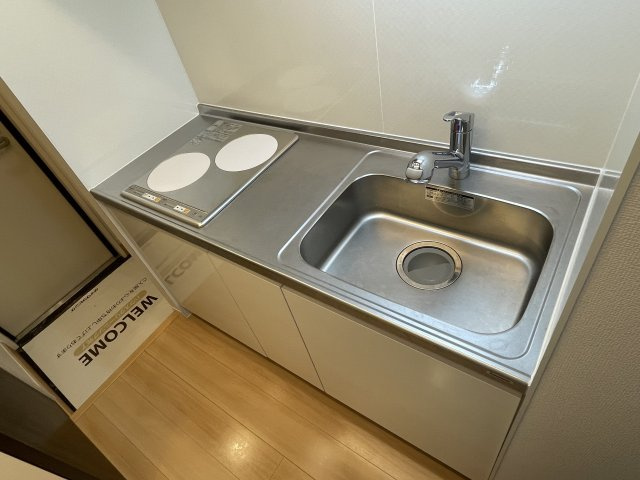 多摩市関戸２丁目のアパートのキッチン