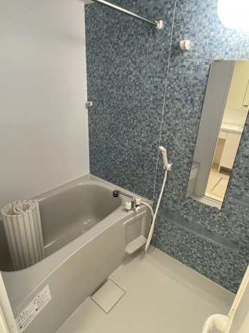 多摩市関戸２丁目のアパートの浴室