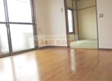 第一富士見コーポの居間・リビング