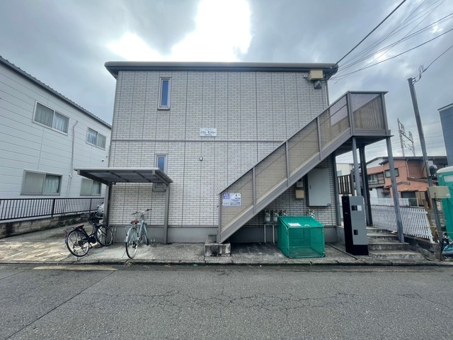 ハイムモントレーのエントランス