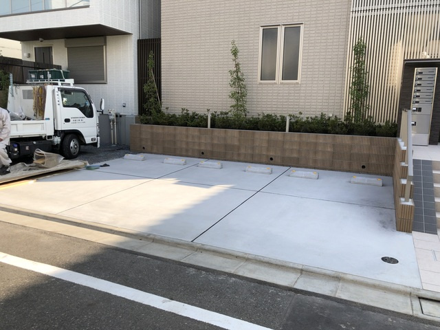 ファミール常盤台Ⅰの駐車場|★敷地内駐車場★
