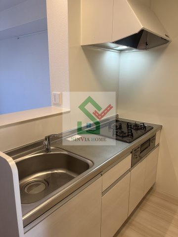 ソレイユ三原台Aのキッチン