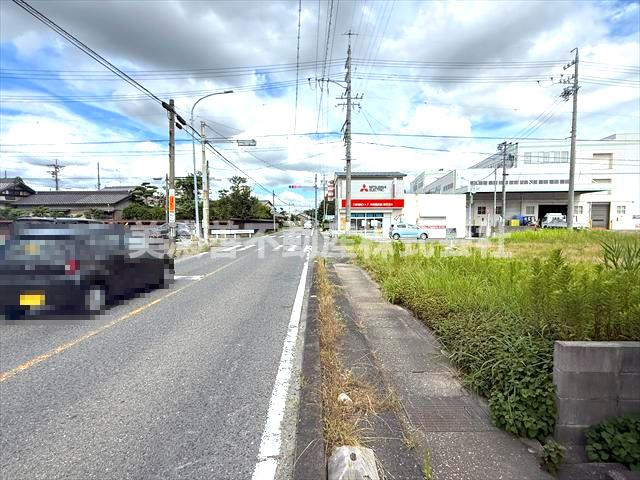 ６５５０９　稲沢市北島町土地の前面道路含む現地写真