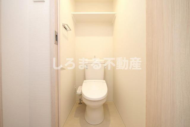 コンフォリア・リヴ北浜平野町のトイレ