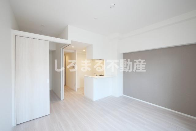 コンフォリア・リヴ北浜平野町の居間・リビング