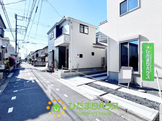 久喜市久喜東１丁目　新築一戸建て　01　アイタウンの前面道路含む現地写真|2025/11/07　撮影