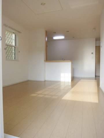 グリーンパーク　参番館の居間・リビング