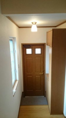 【玄関】 | ルミエールＡ