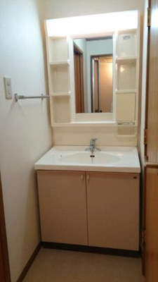 【洗面所】 | ルミエールＡ