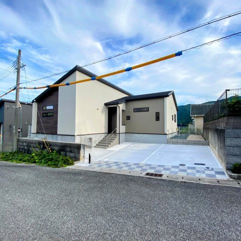 名塩さくら台1丁目の駐車場|2期