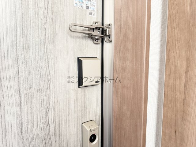 所沢市若狭3丁目・全1棟　新築一戸建　～駅徒歩10分～の玄関