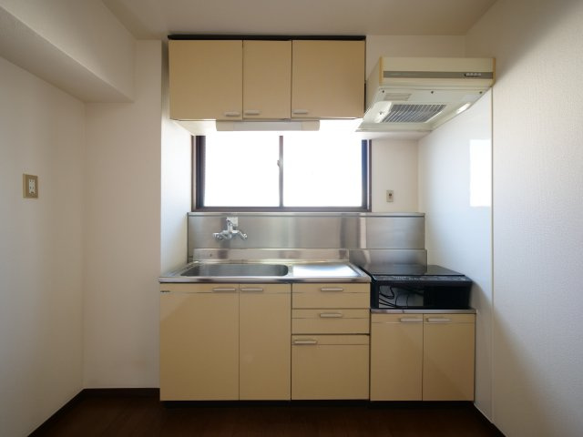 菱和パレス門田屋敷の居間・リビング