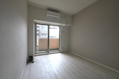 【洋室】 | フロンティアタワー九条Ⅲ