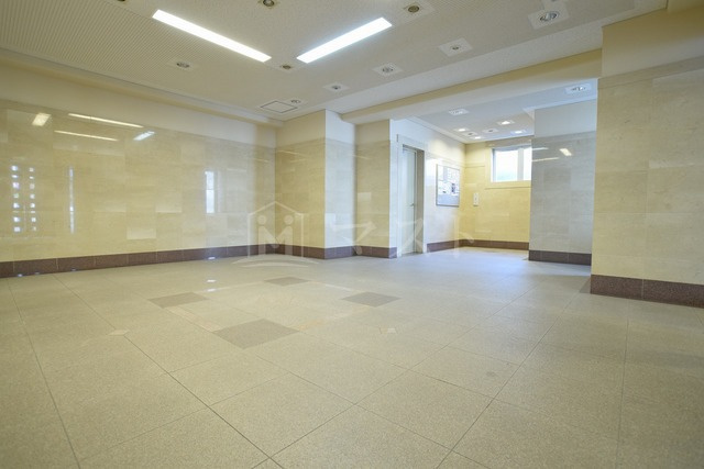 ONE ROOF FLAT FUKUSHIMAのロビー