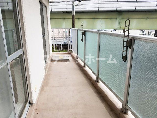 三陽ハイツ都島のバルコニー|広々としたバルコニーです