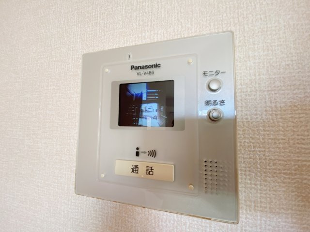 ミルキーウェイBのセキュリティ|別部屋反転間取りのお写真となります。