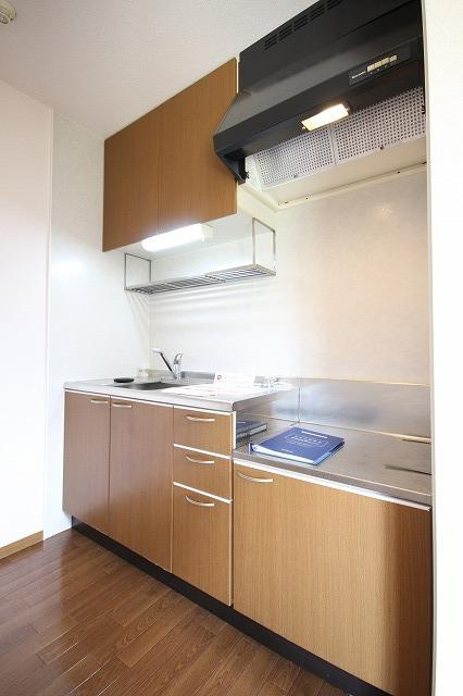 クレールプラザ立花　B棟のキッチン|※お部屋により仕様が異なる場合があります※