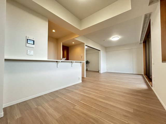 クリオ上大岡西壱番館の居間・リビング