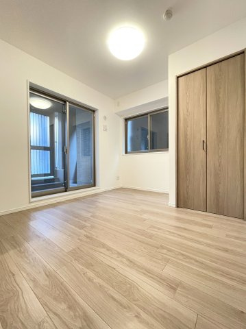 アバンエスパス烏丸御池の洋室|5.0帖