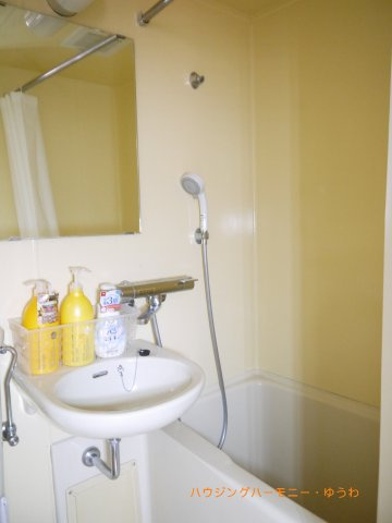 【バルコニー】 | ブランシュメゾン池袋 | 心地よい風と光が注ぐ快適なバルコニー。