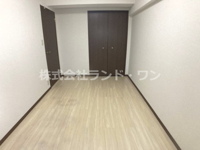 【洋室】 | コスモ入間 | 約6.2帖の洋室