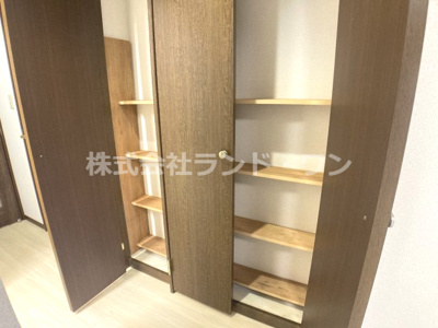 【収納】 | コスモ入間 | 約10.5帖のリビングダイニングにある収納