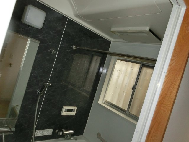 総社市清音柿木戸建の浴室