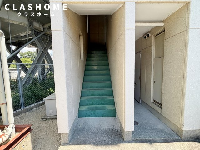 安設ビル　　刈谷市近郊の賃貸はクラスホームのエントランス