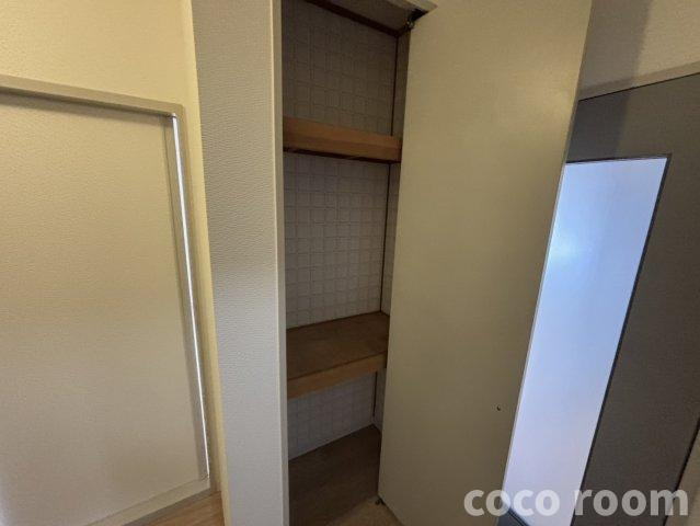 ヘリポートハウス　Ａの収納