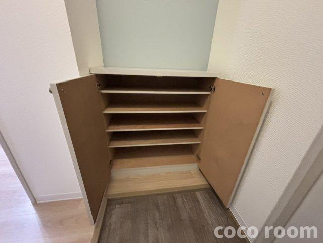 ヘリポートハウス　Ａの収納