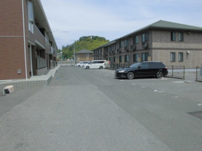 【駐車場】 | セジュールウィット | 敷地内駐車場