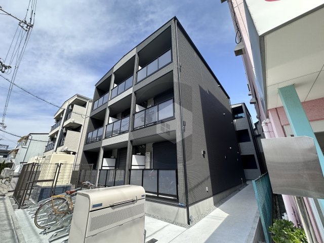 badge nagaseの外観