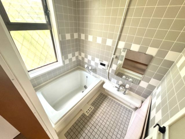 天城通5貸家の浴室