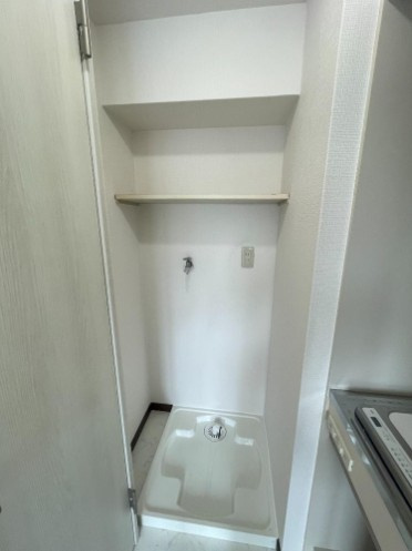 【ランドリースペース】 | ラ・ポール十条 | 室内に洗濯置き場、新設しています。