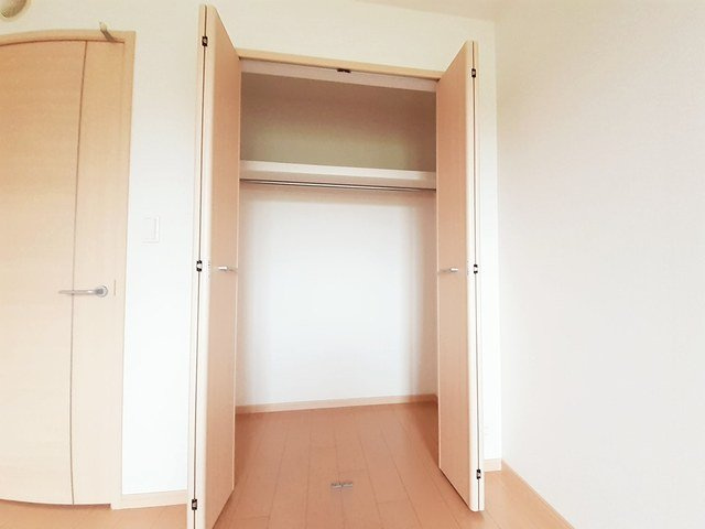 ビッグ　シャトーＥの収納