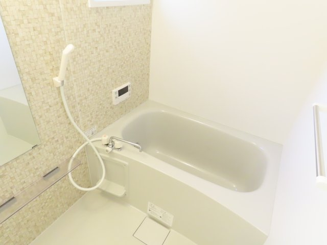 ウィット岩見の浴室