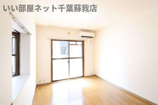 ハイツおゆみ野　Ⅰの洋室|落ち着いた色調の洋室です