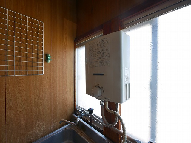 三条大路タカハシ店舗の内装