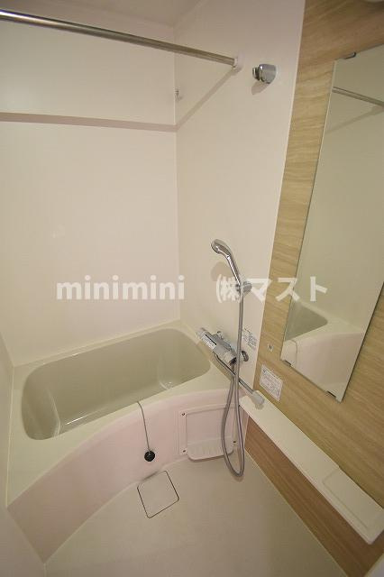 エスリードレジデンス梅田フロントの浴室